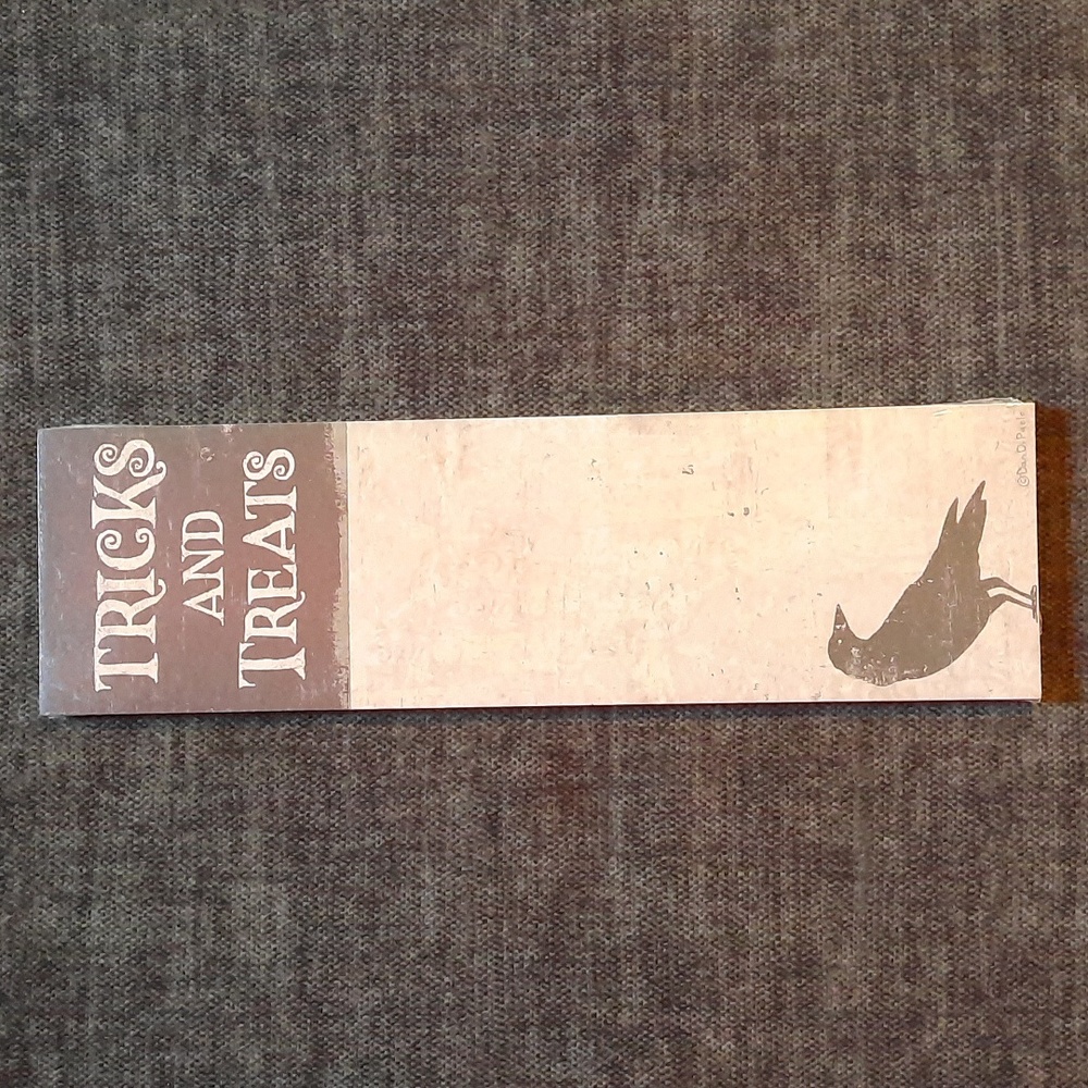 Tricks And Treats Halloween Crow List Note Pad Paper To-Do Magnetic Grocery NWT